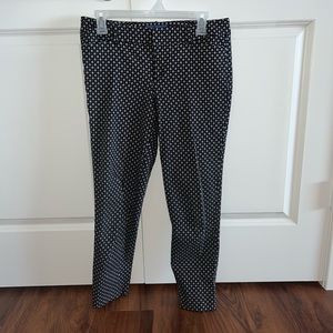 Old Navy Black and White Floral Pixie Pants